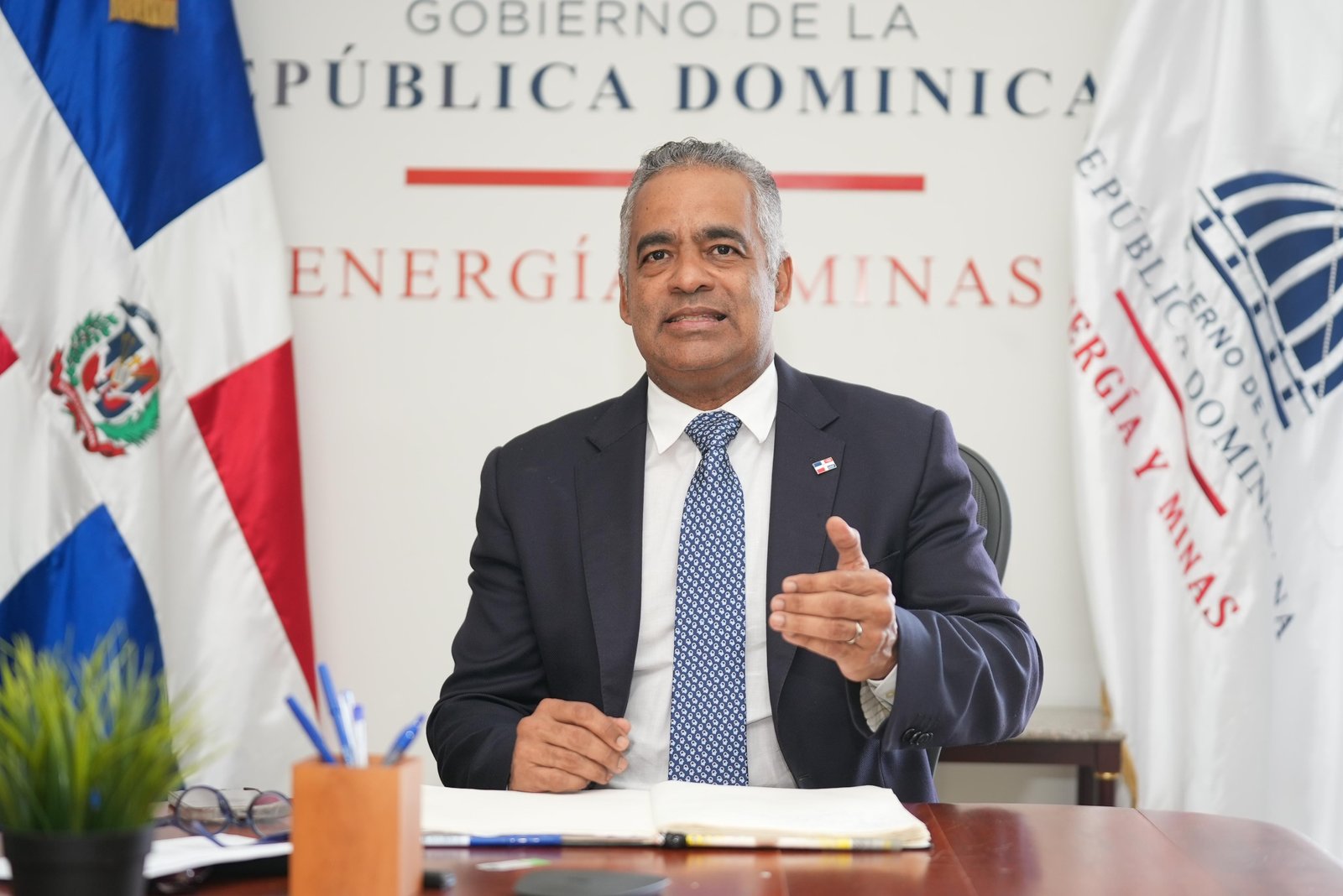 RD alcanza cifra récord de 1,101 MW en generación renovable 