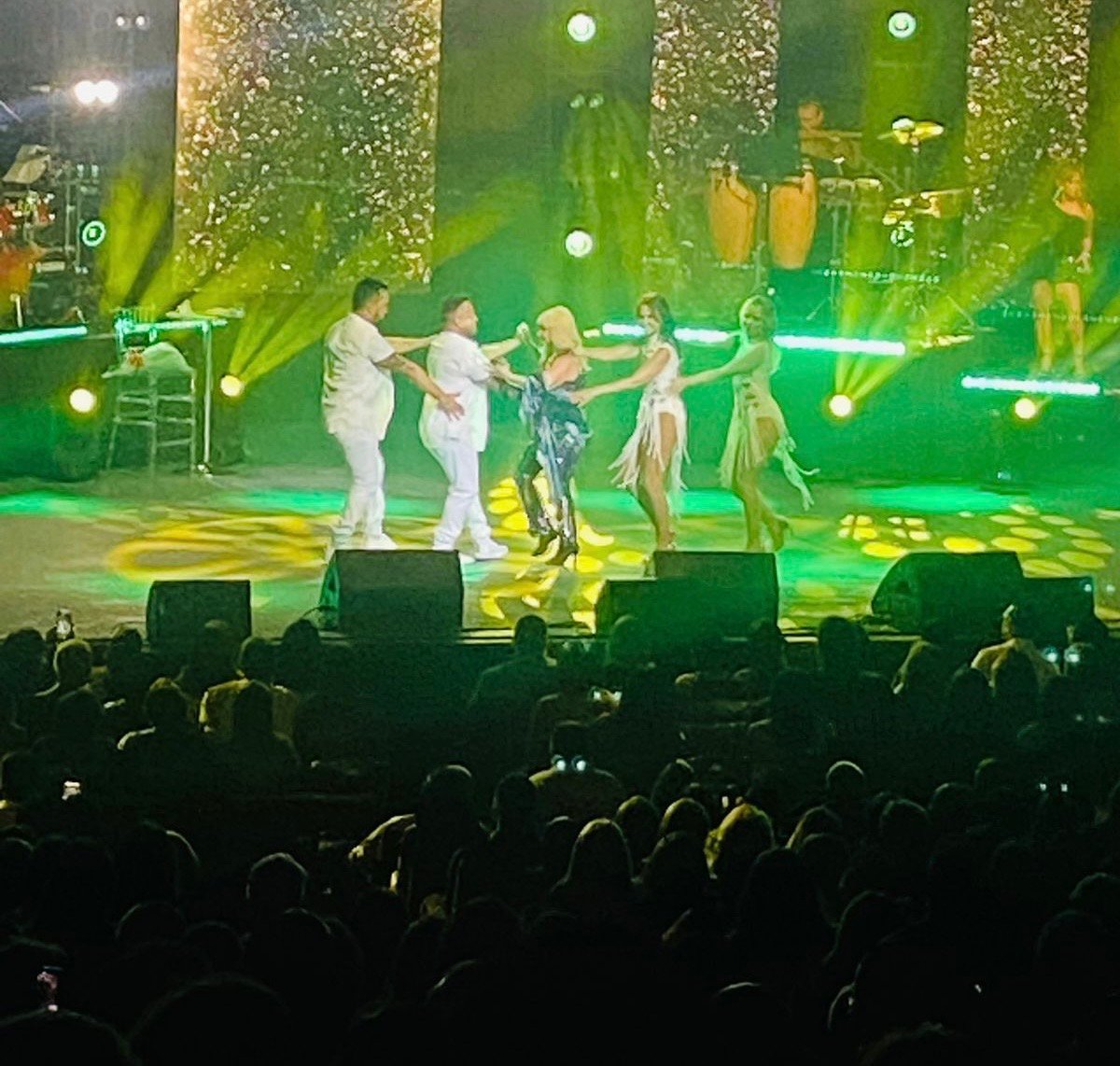 Yolandita Monge sigue conquistando a su público con un concierto a casa llena
