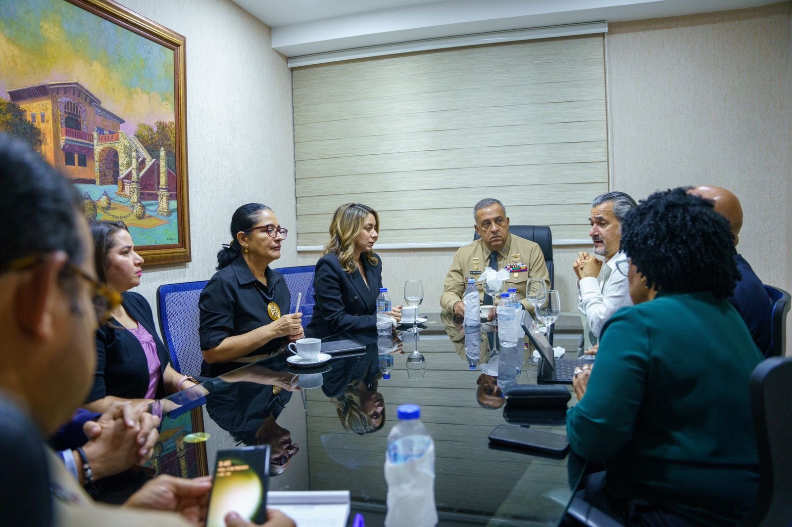 Migración, Supérate y UNICEF plantean crear programa de asistencia a dominicanos repatriados