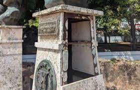 El Paseo de los Próceres en el Parque Independencia se cae a pedazos