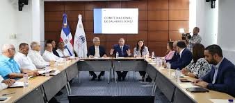 ¿En cuánto quedarían los salarios mínimos si se aprueba aumento de 10 % propuesto por empresarios?