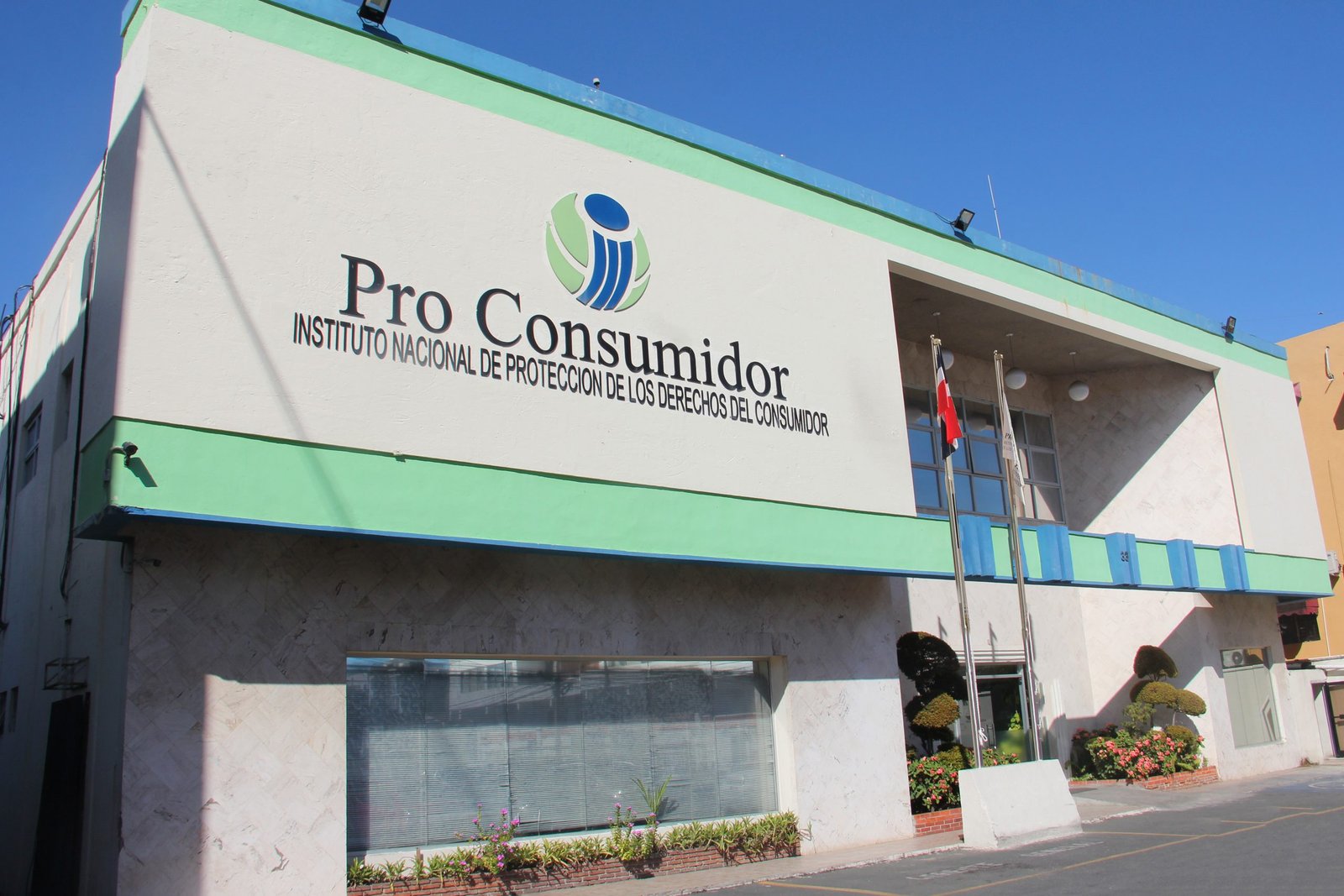 Proconsumidor trabaja con denuncias y reclamación dentro del marco de la Ley