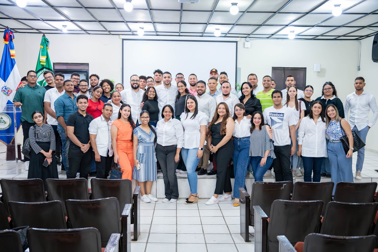 "Ministerio de la Juventud lleva la “Ruta de Oportunidades” a la línea Noroeste del País"