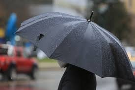 Lluvias este lunes en varias provincias y temperaturas calurosas