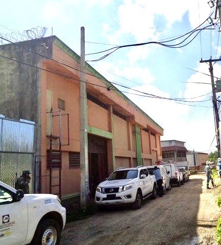 Fábrica China se roba la luz! PGASE y EDEESTE intervienen el lugar en Santo Domingo Norte