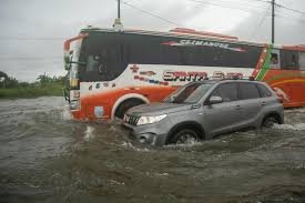Las lluvias en Ecuador dejan ya 14 fallecidos y cerca de 76 mil afectados
