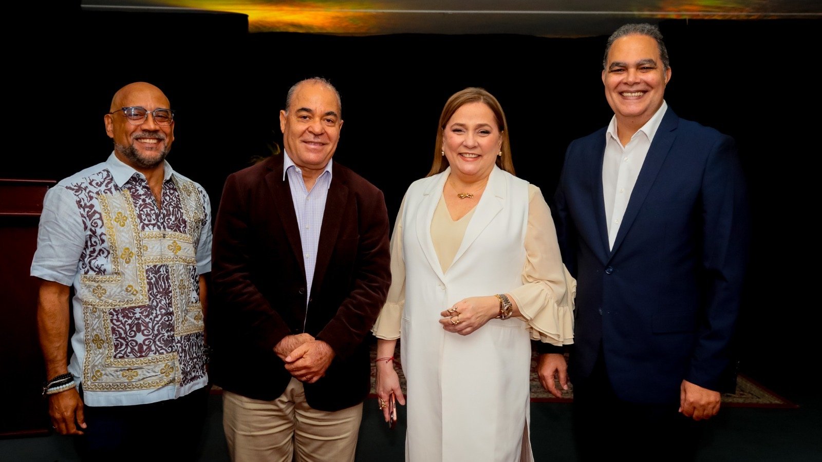 El merengue es protagonista en el segundo libro de Máximo Jiménez 