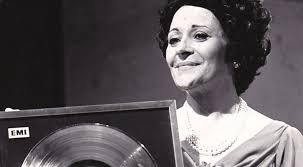Carnegie Hall rinde homenaje a Victoria de los Ángeles en el 75º aniversario de su debut