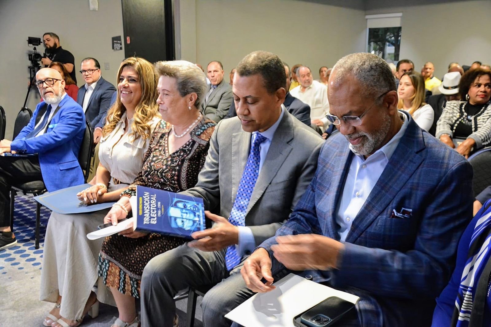 Guido Gómez Mazara presenta en Miami la segunda edición de su libro “Transición Electoral 1966-1996” 