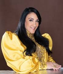 Giannina Azar crea diseños exclusivos para la gala de premios Soberano 2025