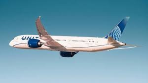 Tras dos horas de vuelo, avión de United regresa a EE. UU. porque el piloto olvidó su pasaporte