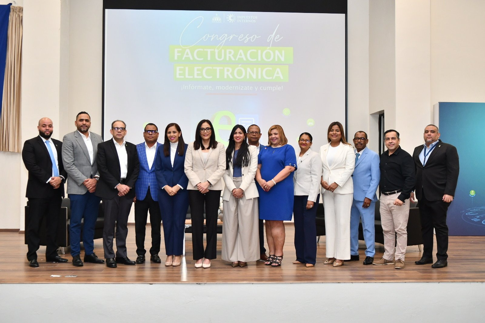      La DGII celebra Congreso de Facturación Electrónica en provincia Peravia    