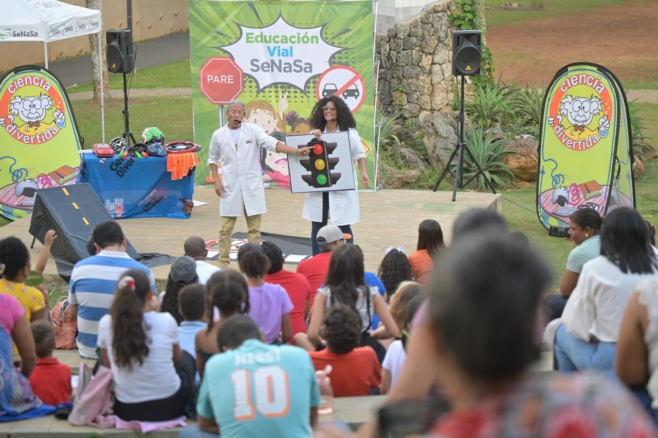 SeNaSa fomenta educación vial con Charla Divertida para niños y Familias 