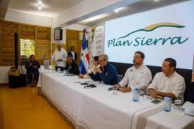 El Gobierno y el sector privado refuerzan apoyo económico al Plan Sierra