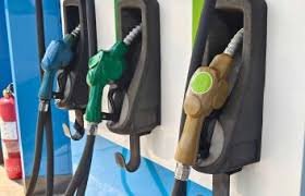 Cuatro combustibles bajan hasta RD$15.93 pesos por galón