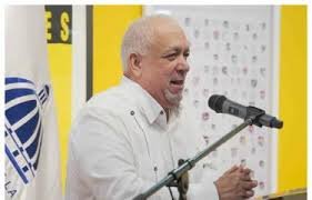El dramaturgo dominicano Giovanny Cruz revela que padece cáncer