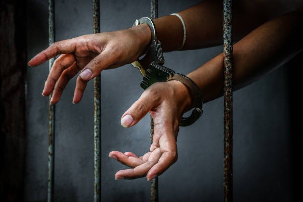 Policía Cibernética apresó a mujer por extorsión de RD$65,000 en San Juan 