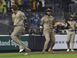 Manny Machado comanda a remontada de los Padres a los Yankees