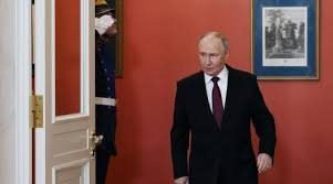 Europa emplaza a Putin a sentarse a negociar con Ucrania y amenaza con más sanciones