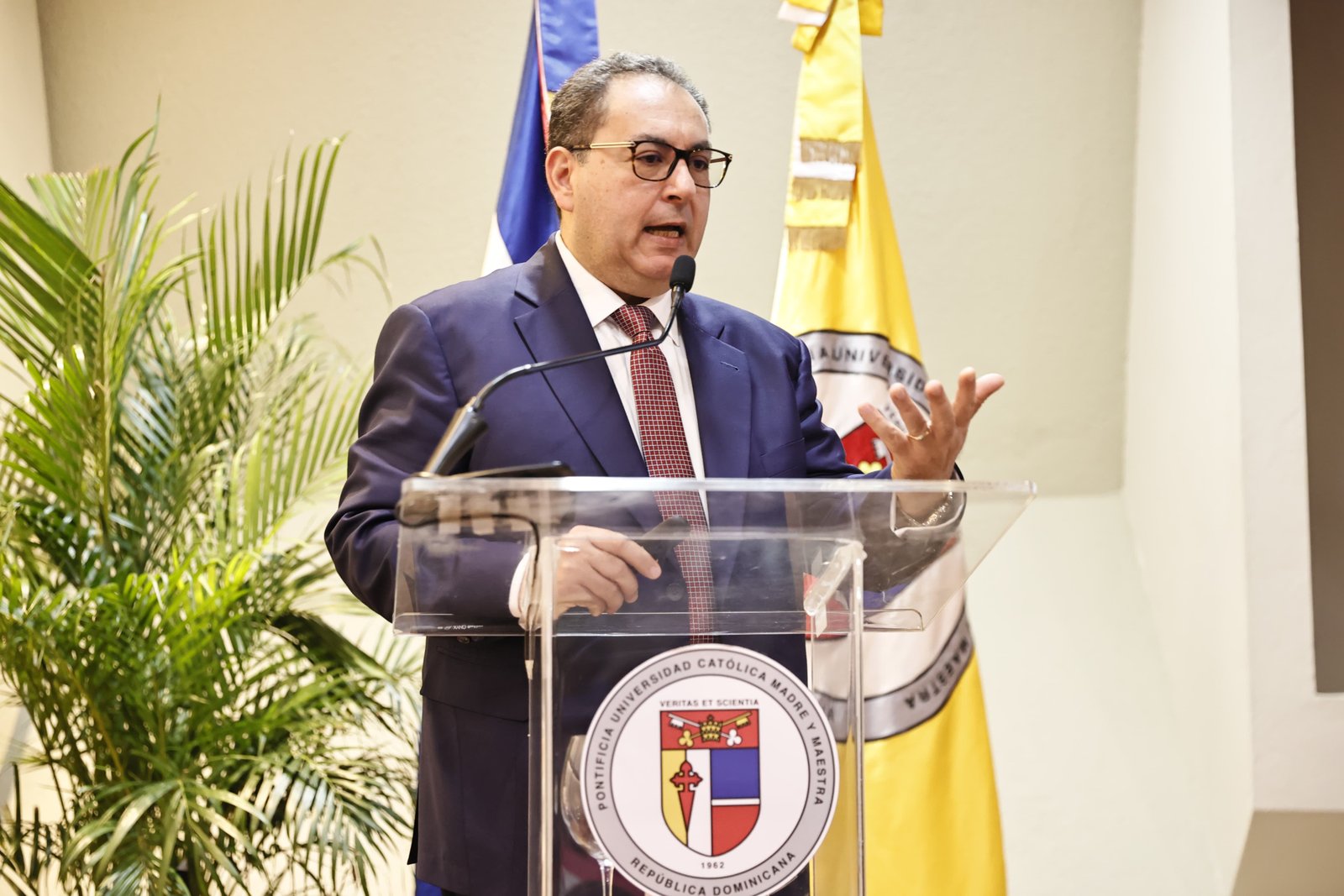 Mario Lama expone acciones y avances post pandemia en actual gestión SNS