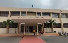 Tres meses de prisión preventiva a joven acusada de agredir a su hija recién nacida en Miches