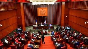 Funcionarios se alinean para presionar al Congreso por una reforma al Código Penal