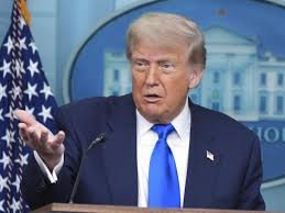 Trump dice que bombardearía Irán nuevamente si retoman actividades nucleares
