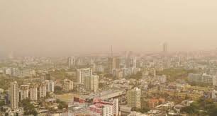 A partir de este lunes, las lluvias disminuirán y continuarán los efectos del polvo del Sahara