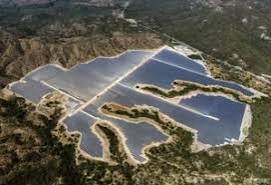 AES Dominicana y TotalEnergies forman consorcio para desarrollo de energía renovable