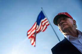 Juez bloquea la orden de Trump de restringir asilo en frontera con México