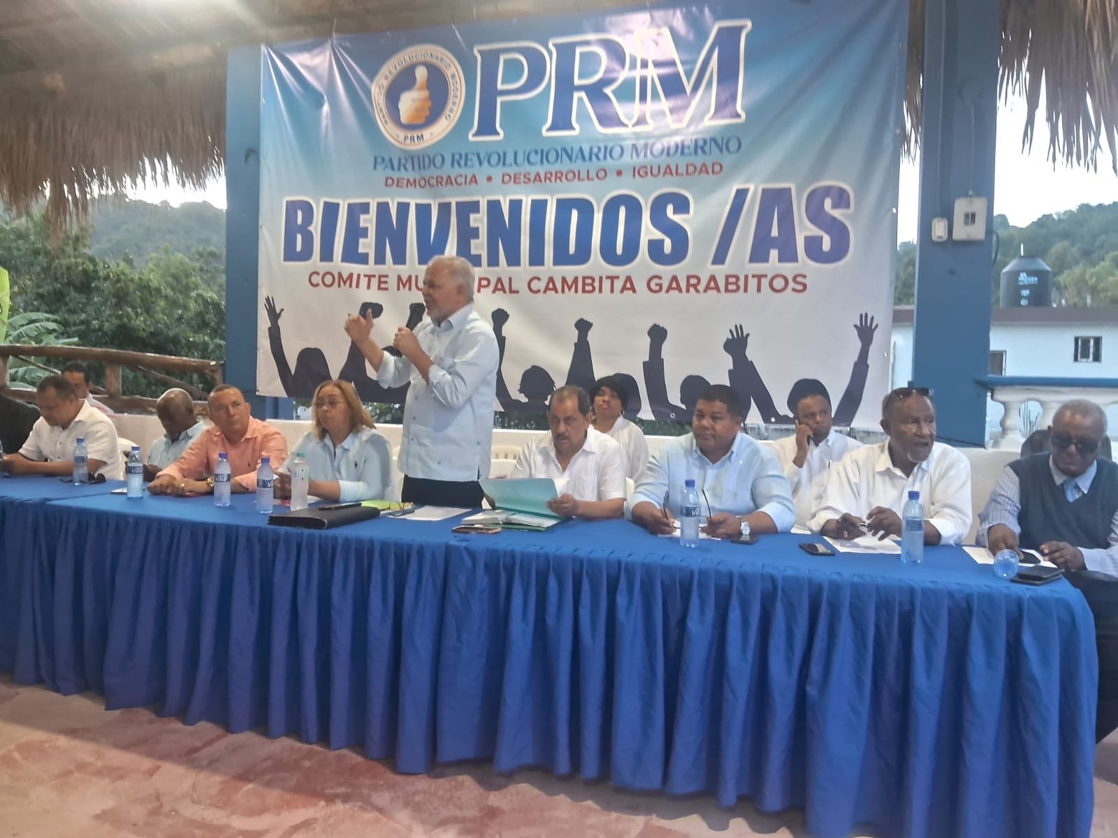 En San Cristóbal continúan encuentros del PRM de cara a su fortalecimiento 