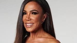 Magali Febles defiende a candidata de Miss RD Universo ante ataques racistas