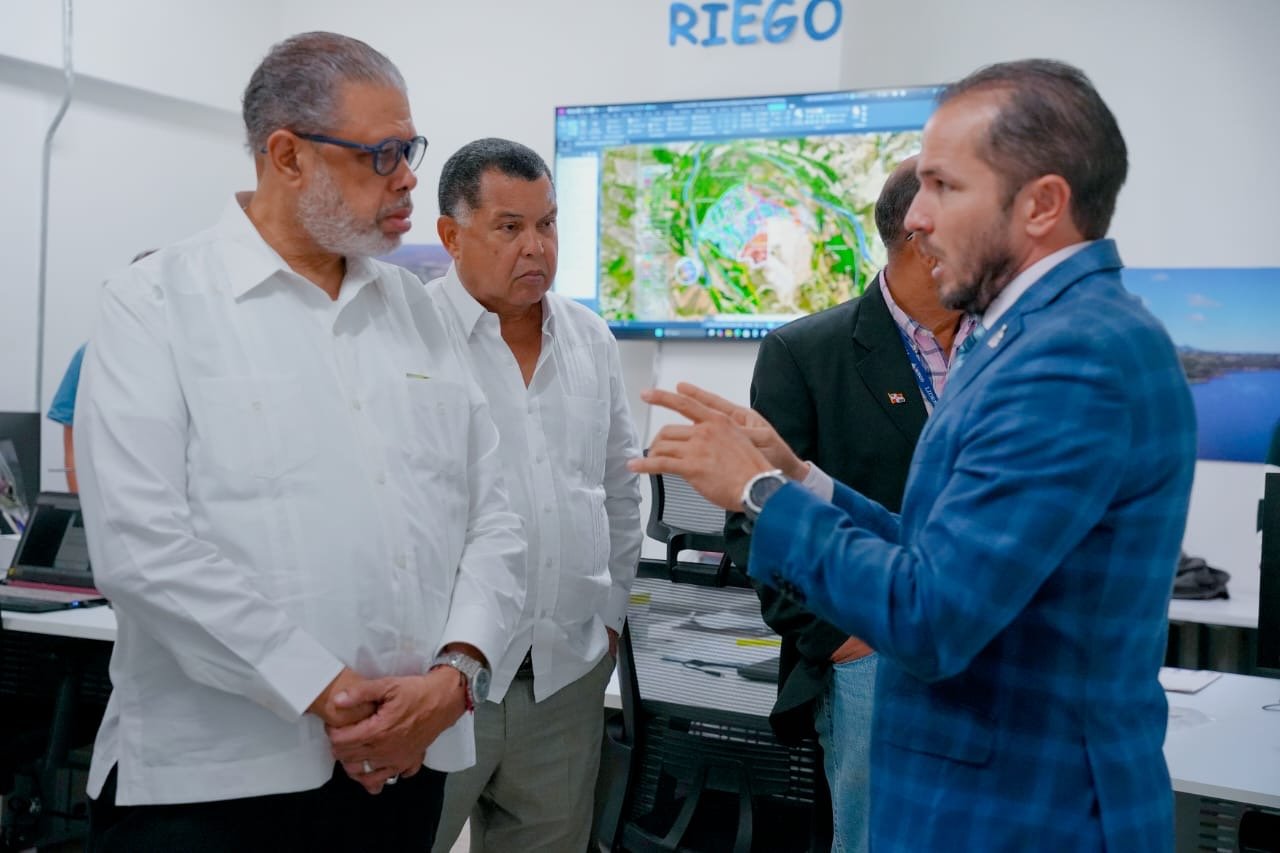 Tecnificación Nacional de Riego estrecha lazos con Desarrollo de la Comunidad en beneficio de sectores vulnerables