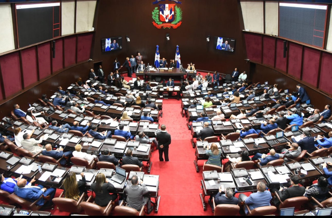 Diputados ratifican resolución que aprueba contrato de Fideicomiso Público para modernizar los mercados de Santo Domingo