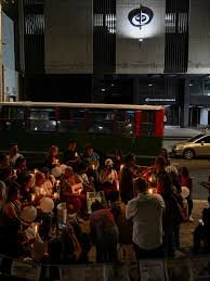 Vigilia en Venezuela por libertad de detenidos a casi un año de elecciones presidenciales