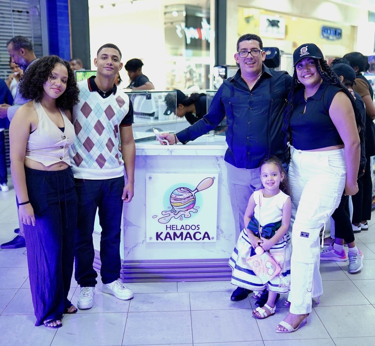 Franquicia de helados Kamaca inicia sus operaciones apostando a la variedad y el buen servicio 