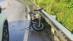 Muere hombre tras chocar motocicleta con camioneta en la carretera Yerba Buena-Hato Mayor