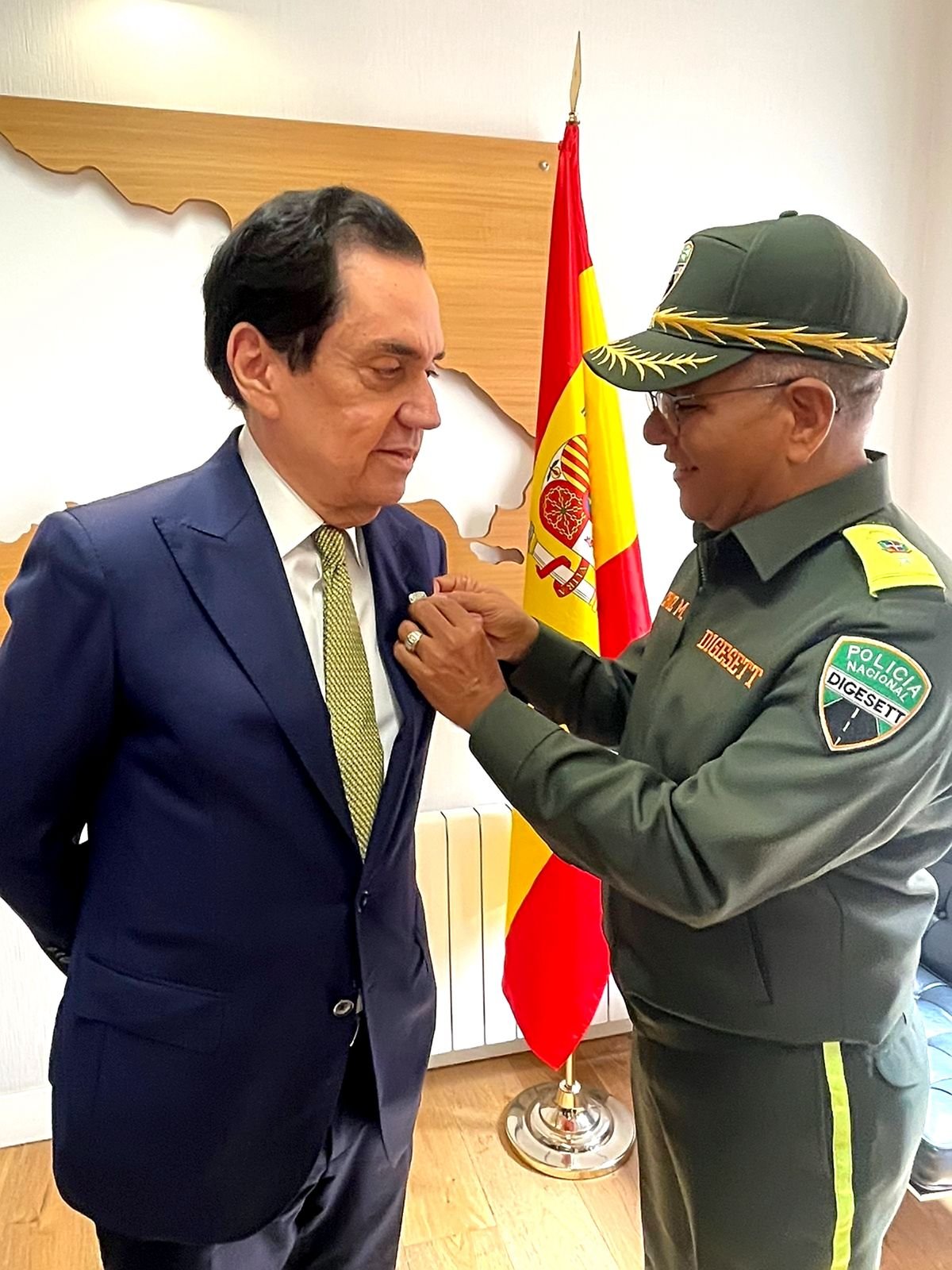 DIGESETT realiza visita oficial a la Embajada Dominicana en España con ocasión a referenciación internacional en seguridad vial 