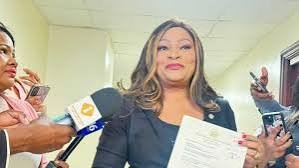 Diputada Altagracia de los Santos: "cuando la gente se casa, es para tener relaciones sexuales"