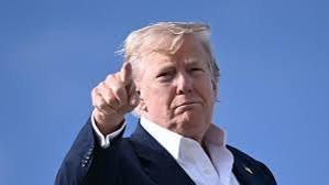 Trump ordena despedir a responsable de estadísticas de empleo por falsificar cifras