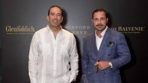 La Bodega y Arturo Fuente Cigar Club celebran a los padres con una experiencia de whisky premium