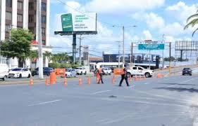 Obras Públicas interviene elevado Churchill- Kennedy ante grieta en una junta