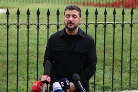 Zelenski valora la reunión de Washington como un "paso significativo" hacia la paz