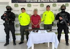 Capturan al hermano de Iván Mordisco, el guerrillero más buscado de Colombia