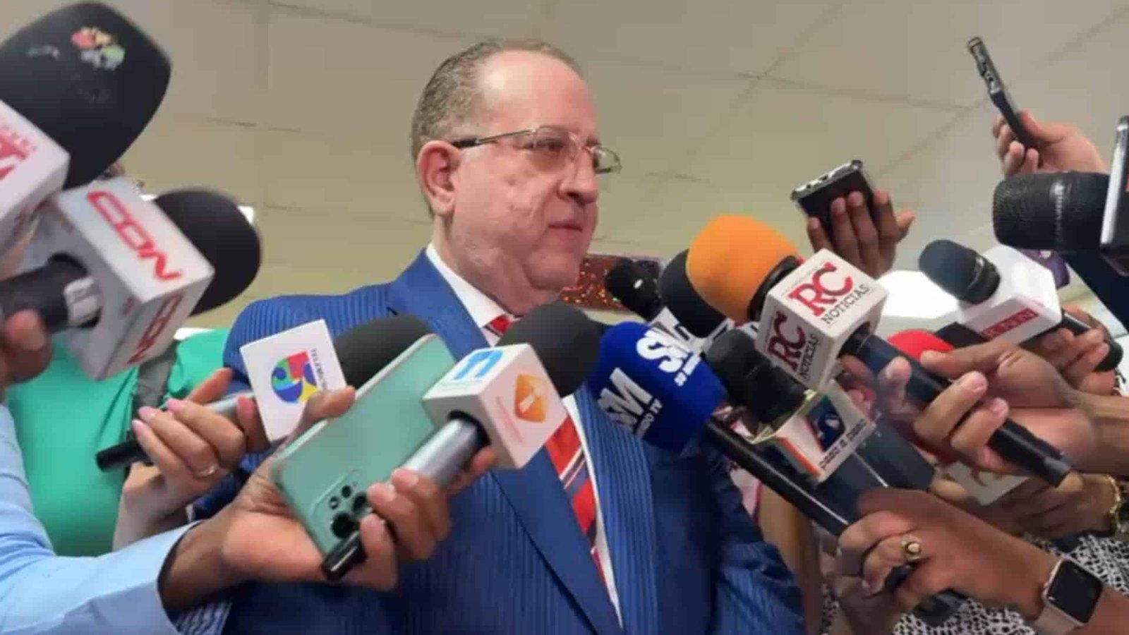 Fondos de préstamos aprobados que no se han utilizado cubrirán presupuesto reformulado del 2025