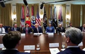 La UE defiende su "derecho soberano" de regular la tecnología tras nuevas amenazas de Trump