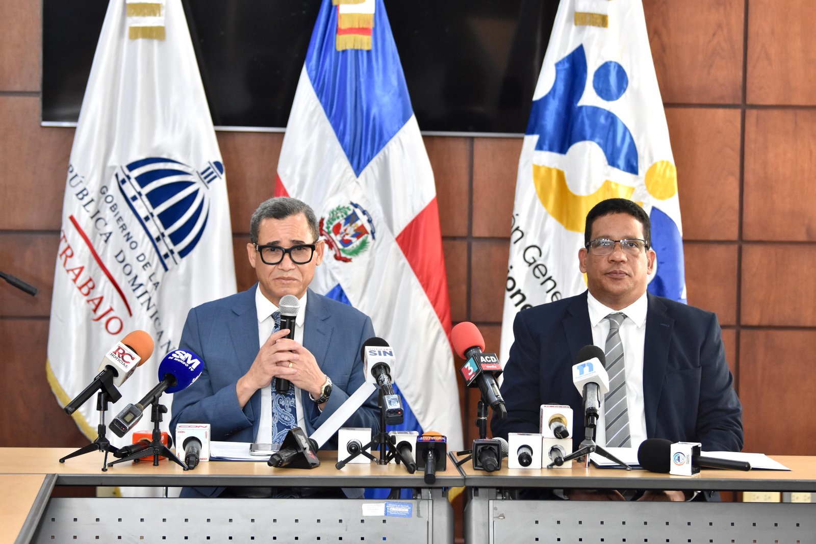  Ministerio de Trabajo y DGCP emiten circular sobre obligaciones laborales en contrataciones públicas