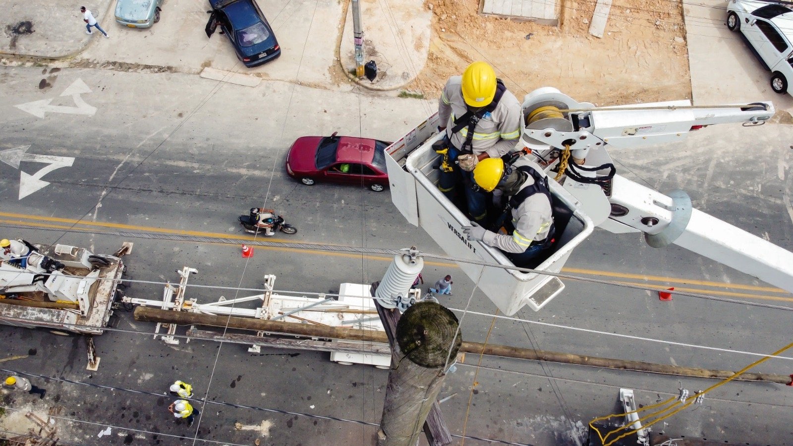 ETED realizará mantenimientos preventivos y repotenciación en líneas de transmisión 69 kV en varias provincias del país