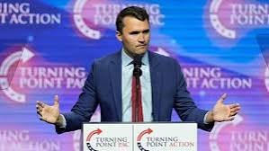 Turning Point, el altavoz del ultraconservadurismo que fundó Charlie Kirk, asesinado en Utah