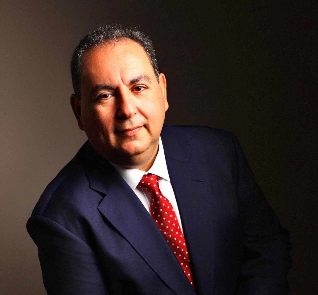 Dr. Mario Lama es designado asesor médico honorífico Juegos Centroamericanos y del Caribe 2026